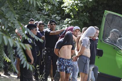 Uno de los traslados de los detenidos desde Dolores hasta el juzgado