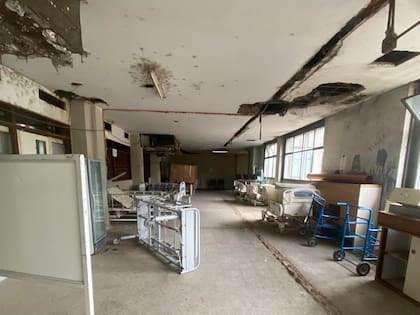 Uno de los tres pisos en desuso del Hospital Central de San Isidro