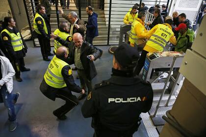 Uno de los últimos cacheos
