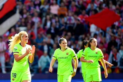Unos 60.000 espectadores asistieron a un partido de fútbol femenino entre el Atlético Madrid y el FC Barcelona en el estadio Metropolitano