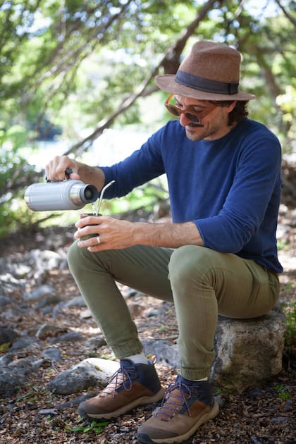 Unos mates al culminar la caminata.