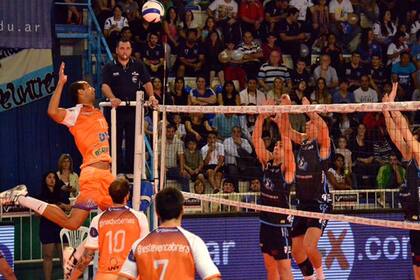 Untref venció a La Unión en su debut en Copa ACLAV