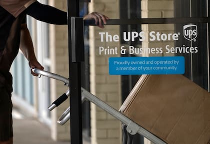 UPS recortará 30.000 puestos de trabajo en 2026