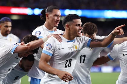 Uruguay avanza a paso firme; es uno de los máximos candidatos a ganar la Copa América