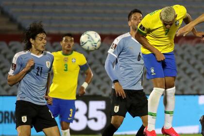 Richarlison, arriba de todos: así juega Brasil