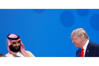 El ex presidente Donald Trump junto al príncipe Mohammed Ben Salman durante el G20 en Buenos Aires, Argentina Noviembre 30, 2018