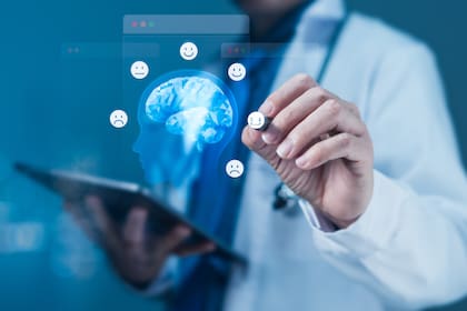 Usar un chatbot entrenado específicamente en temas de salud mental puede funcionar