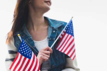USCIS está autorizado a cancelar cualquier Certificado de Ciudadanía o de Naturalización