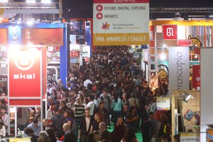 Usted está en el Pabellón Amarillo, donde se ubican los stands de ciudad de Buenos Aires y provincia de Buenos Aires