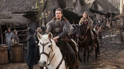 Uthred y su amada Brida en la lucha por reivindicarse