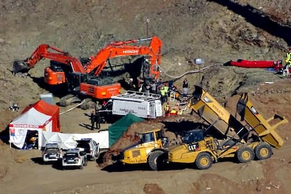 Utilizaron maquinaria pesada para poder encontrar el cuerpo