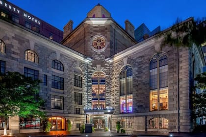 El Hotel Liberty de Boston ocupa lo que fue la Cárcel de Charles Street