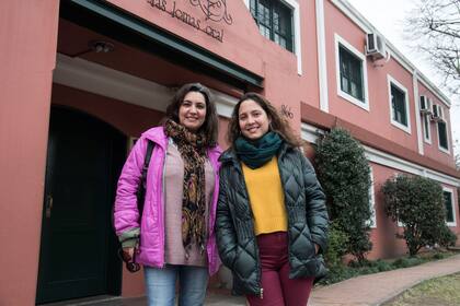 Valentina junto a su mamá, Laura.
