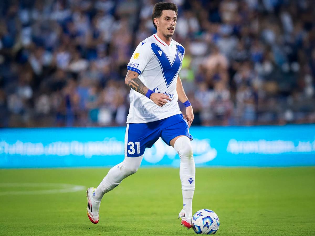 Valentín Gómez volvió a jugar en Vélez y fulminó a quienes frustraron su  sueño europeo: “Me tuvieron 10 días llorando” - LA NACION