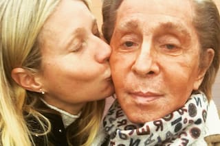 La despedida de la primera ministra de Italia y de famosos de todo el mundo a Valentino Garavani