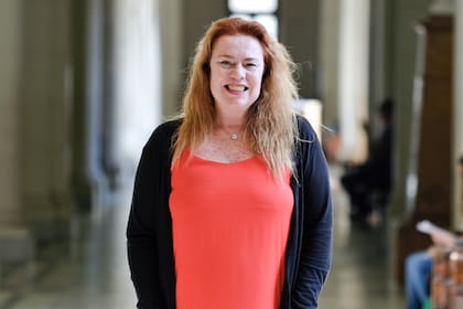 Valeria Bergman, rectora del Nacional, pidió a las familias reflexionar sobre las consecuencias de la toma