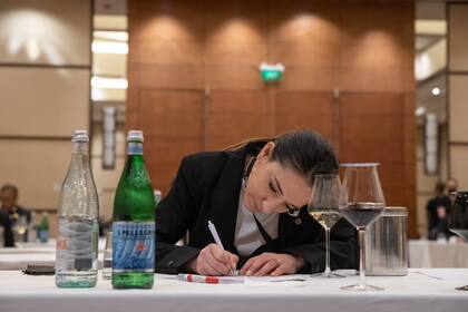 Valeria Gamper recibió el galardón a la mejor sommelier de las Américas. Antes, en 2019, había recibido el premio a la mejor de Argentina.