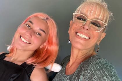 Valeria Lynch y Taís, fruto de la relación entre Cau Bornes y Tamara Castro (Foto Instagram @valelynchok)