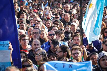 "Vamos a volver", alentó la expresidenta, del mismo modo en que lo hizo durante el 2015