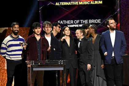 Vampire Weekend recibió el premio a mejor album alternativo de rock. Grammy 2020