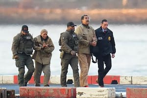 Arrestan a un soldado que participó en la captura de Maduro: lo acusan de apostar con datos secretos y ganar US$400.000