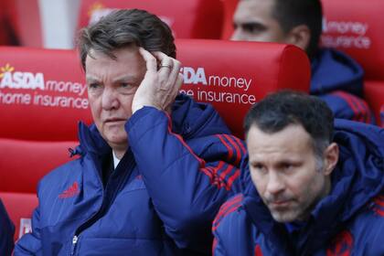 Van Gaal, en la cuerda floja