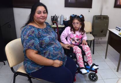 Vanesa Lanatta, madre adoptiva de Maitena (7)