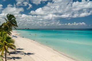 Hoteles cerrados, vuelos suspendidos y miedo: el turismo cubano entra en parálisis tras el bloqueo de Trump