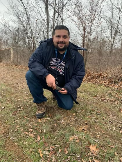 Vargas comenzó como coleccionista y se convirtió en un buscador de meteoritos, luego de descubrir que había personas dispuestas a pagar miles de dólares por una roca espacial