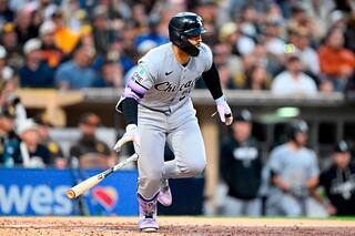 Vargas y Burke brillan y los Medias Blancas vencen 4-0 a los Padres para su quinta victoria
