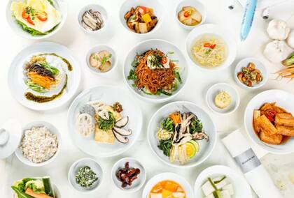 Variada oferta de comida coreana en Korean Air