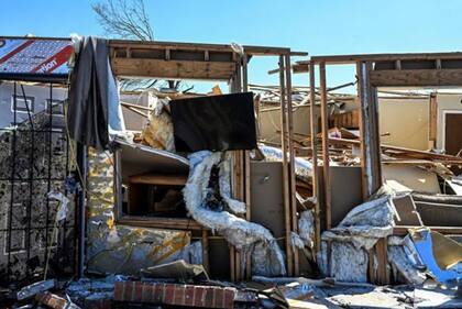 Varias casas quedaron reducidas a una pila de escombros