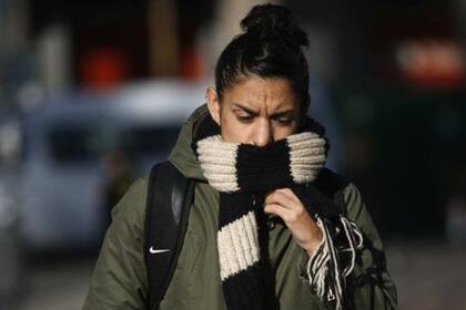 Varias provincias del país enfrentan una alerta amarilla por frío y nevadas.