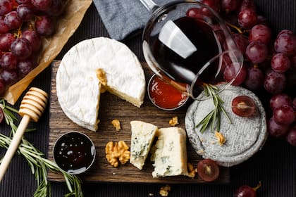 El vino tinto no funciona bien con todos los quesos