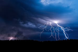 Clima en EE.UU.: alerta por tormentas eléctricas, granizo y probabilidad de tornados