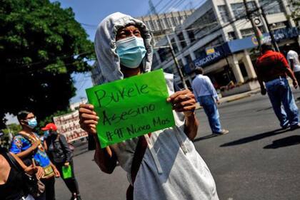 Varios expertos apuntan que, a pesar de tener más poder, Bukele tendrá un gran desafío por delante.