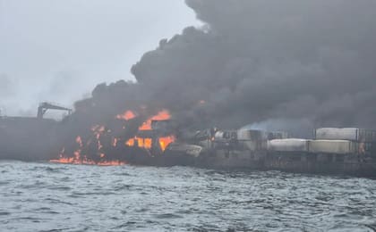 Varios miembros de la tripulación están desaparecidos tras el choque entre un petrolero estadounidense y un buque de carga en el Mar del Norte frente a la costa de Yorkshire en Inglaterra