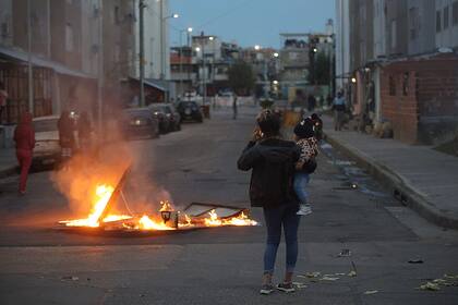 Vecinos de Villa Lugano fueron aterrorizados por una banda narco