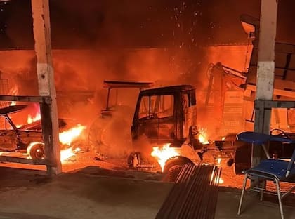 Vehículos incendiados por una banda criminal en Río Grande do Norte