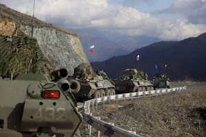 Un aliado histórico de Rusia toma distancia de Putin e inicia ejercicios militares con Estados Unidos
