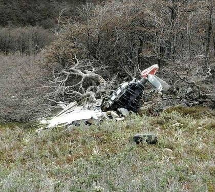 Veinte años después: restos del avión perdido en 1997 y encontrado en 2016 en el Parque Nacional Perito Moreno