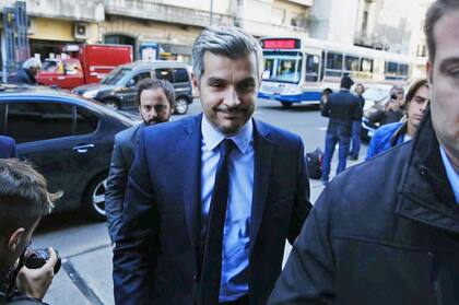 Marcos Peña al llegar al velatorio