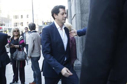 Velan los restos del diputado Héctor Olivares en el Congreso