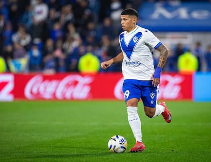 Vélez inicia su participación en el Apertura 2026 este jueves frente a Instituto en Córdoba