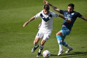 Vélez y Racing, un partido interesante a pesar de la ausencia de los habituales titulares, en la fecha inaugural del Torneo 2021.