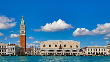 Venecia, es uno de los destinos turísticos que corre riesgo de quedar ajo el agua