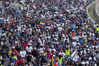 Venezuela trabaja en identificación de muertos en ataque de EEUU, no da cifra oficial