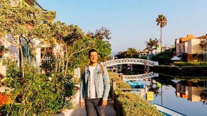 Venice Beach cuenta con canales como Venecia, Italia, que se pueden recorrer en bote (Visit the USA)