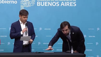 “Venimos a la militancia en una generación que tratamos de retomar sueños de otras épocas", dijo Nicolás Kreplak, tras su jura