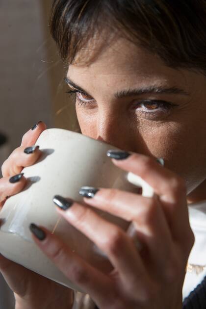 "Veo la cafetería y realmente no puedo creer que se haya concretado mi sueño", expresó la actriz a este medio.